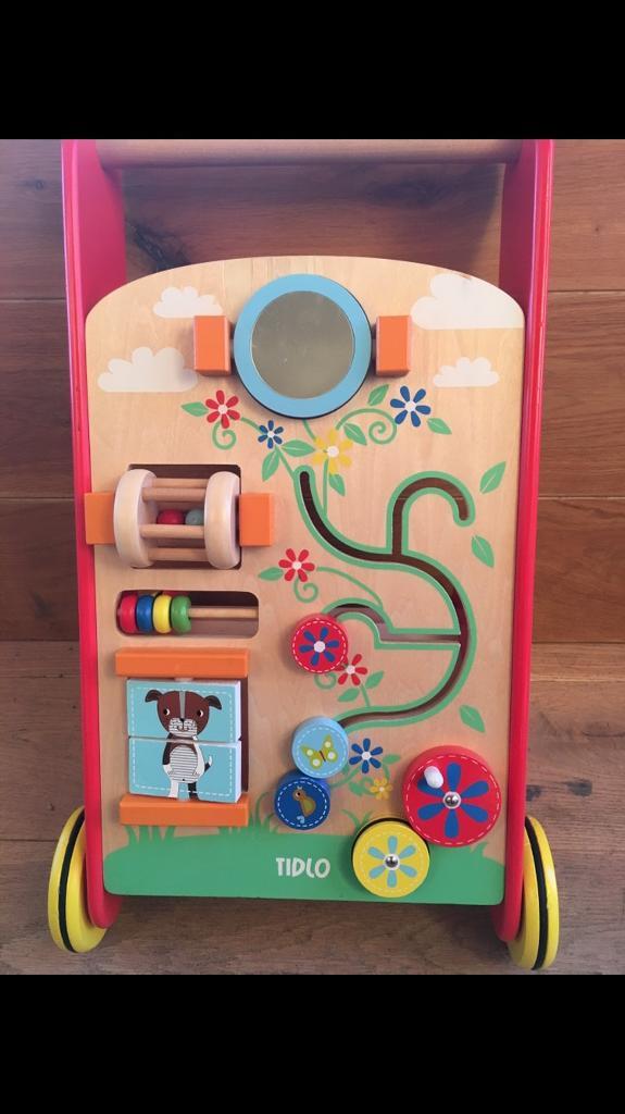 tidlo wooden activity walker
